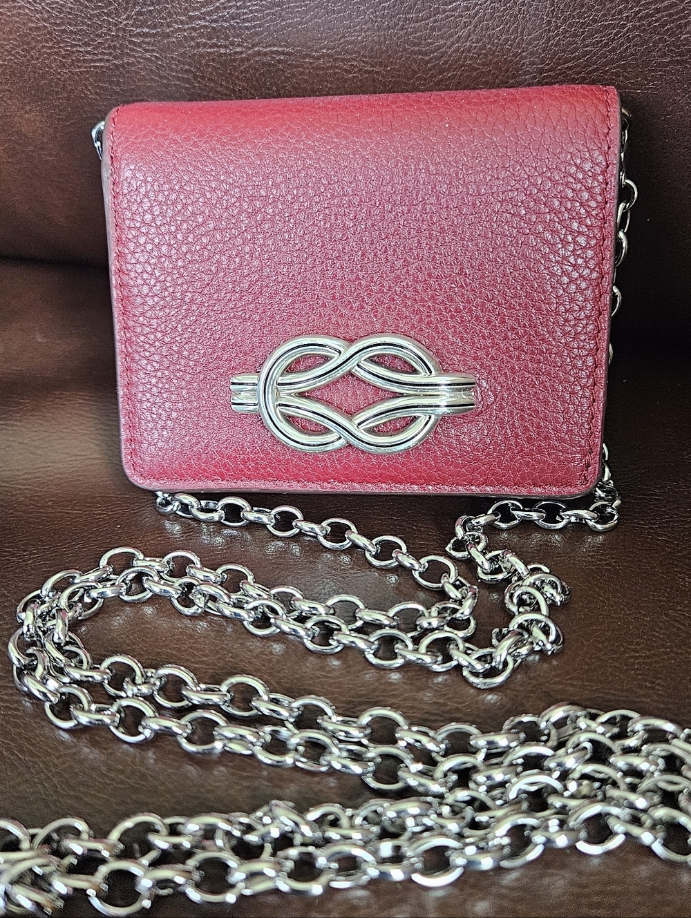 BRIGHTON Interlock Harmony Small Wallet No. T2274C (color: Chilli Pepper)